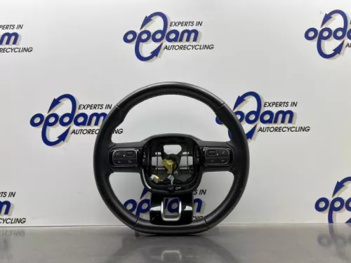 Stuurwiel-8184557