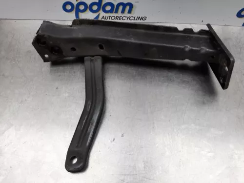 Subframe-7608644