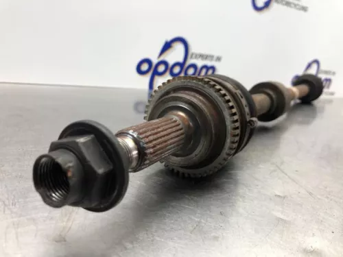 Aandrijfas rechts-voor Kia 495011y010