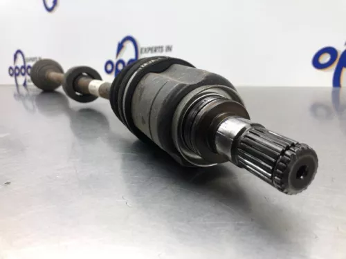 Aandrijfas rechts-voor Suzuki 4410168l01