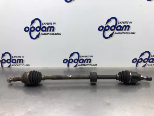 Aandrijfas rechts-voor Nissan 391004a03a