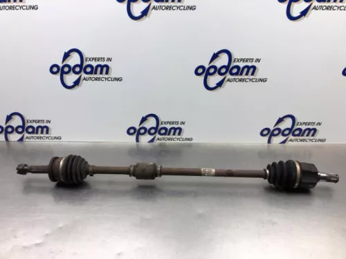 Aandrijfas rechts-voor Hyundai 495001j050