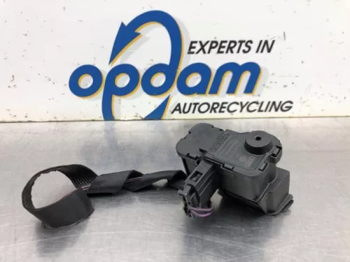 Tankklep Vergrendelingsmotor-8119822