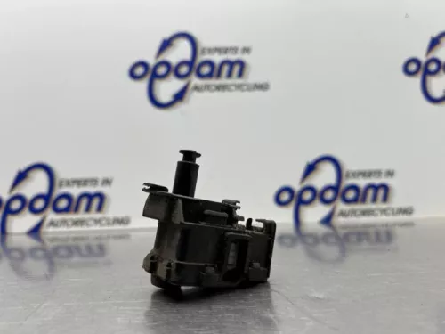 Tankklep Vergrendelingsmotor-8266806