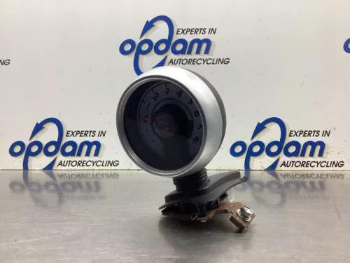 Toerenteller-8137831