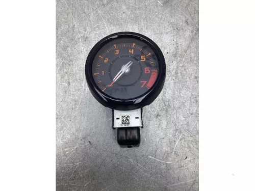 Toerenteller-7932279