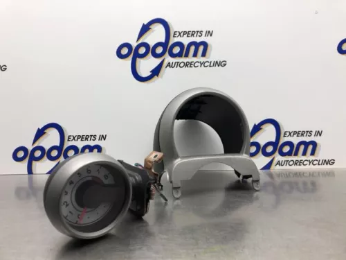 Toerenteller-8199600