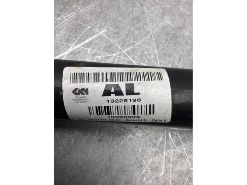 Aandrijfas rechts-voor Opel 13228196