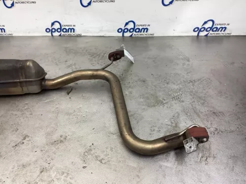 Uitlaat Middendemper-8150798