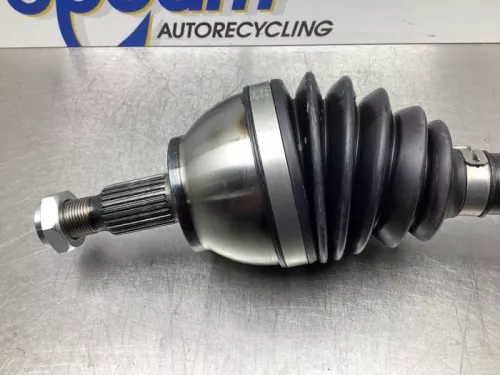 Aandrijfas rechts-voor Mercedes mb226