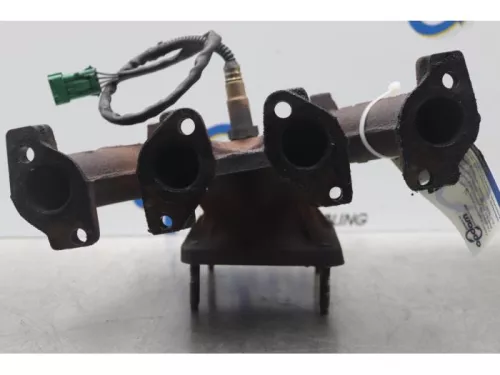 Uitlaatspruitstuk-7587909