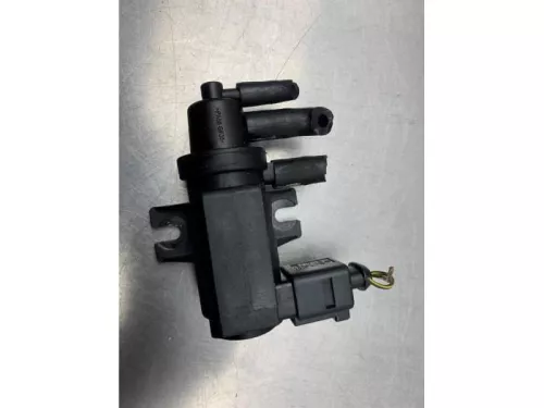 Vacuum ventiel-8252843