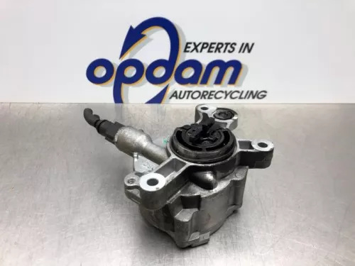 Vacuumpomp (Diesel)-8200752