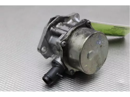 Vacuumpomp (Diesel)-7744366
