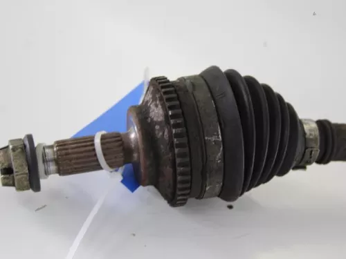 Aandrijfas rechts-voor Renault 8200236089