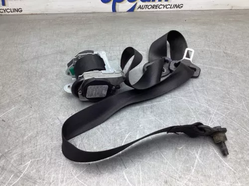 Veiligheidsgordel links-voor-8066931