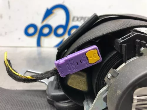 Veiligheidsgordel links-voor-6592572