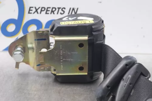 Veiligheidsgordel links-voor-7576677