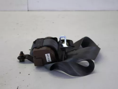 Veiligheidsgordel links-voor-7882737