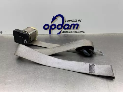 Veiligheidsgordel rechts-voor-8245126