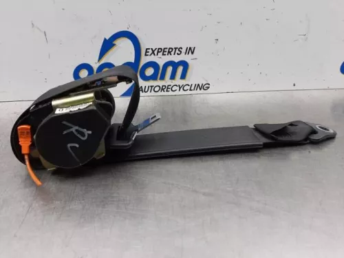 Veiligheidsgordel rechts-voor-7582870