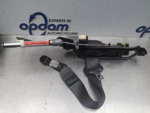 Veiligheidsgordel rechts-voor-7878387