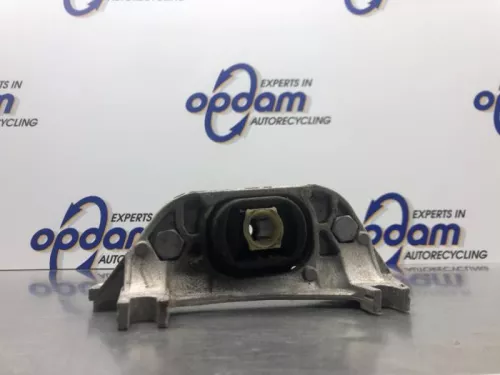 Versnellingsbak Steun-8170929