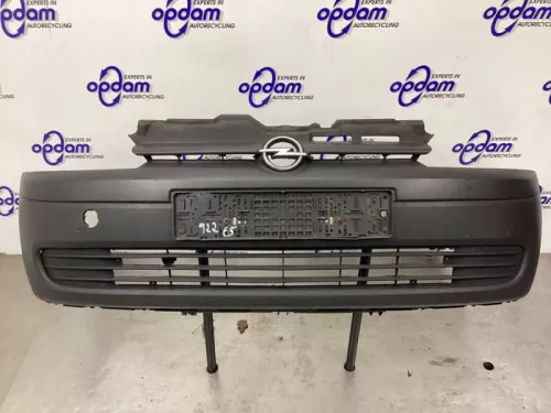 Voorbumper-8261903