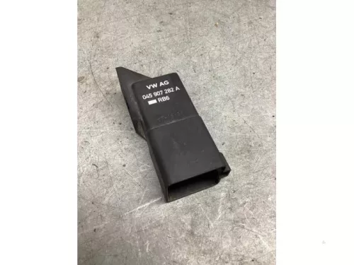 Voorgloei Relais-7713931