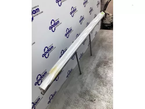 Zijskirt links-8186263