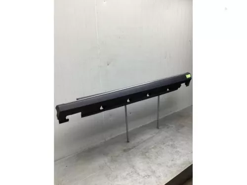 Zijskirt links-8115269