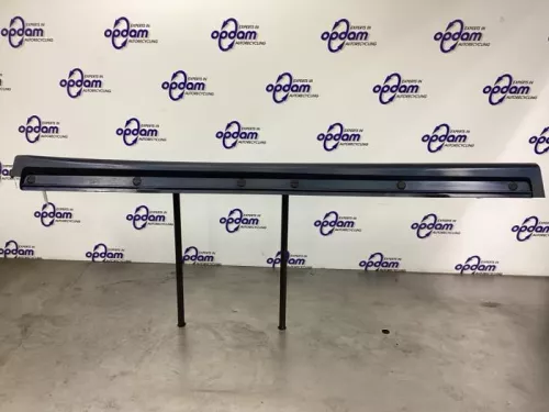 Zijskirt links-8167470