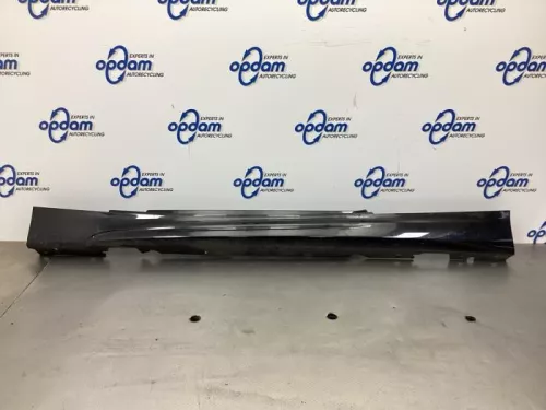 Zijskirt links-7746917