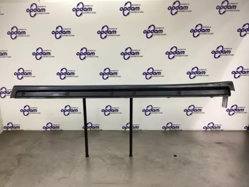 Zijskirt rechts-8167470