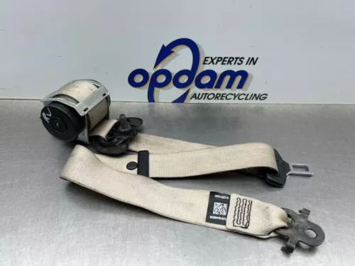 Veiligheidsgordel rechts-voor-8176358