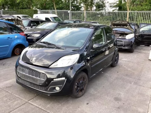 Scherm links-voor-8337230