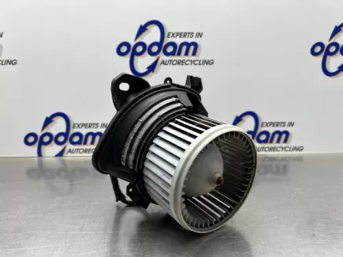 Kachel Ventilatiemotor-8203075