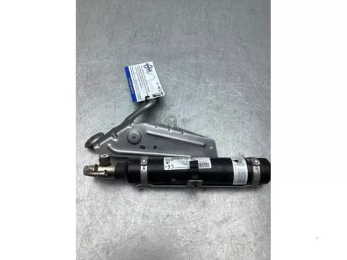 Gasgenerator-8253444