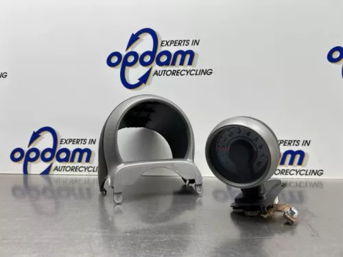 Toerenteller-8331029