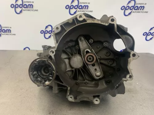 Versnellingsbak-8321012