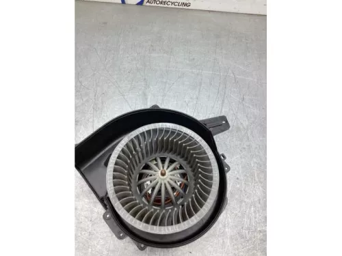 Kachel Ventilatiemotor-8286023