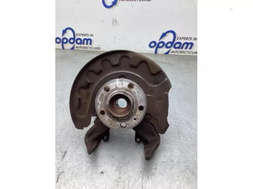 Fusee links-voor-8240516