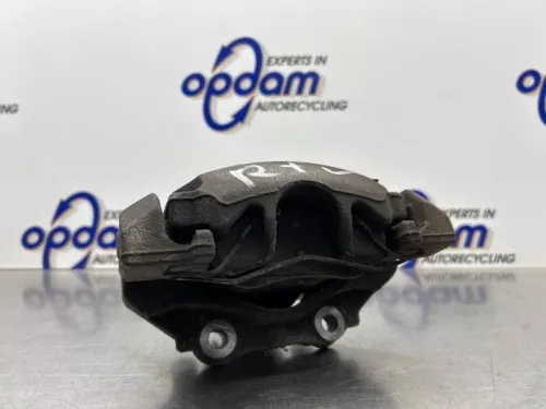 Remklauw (Tang) rechts-voor-8182090