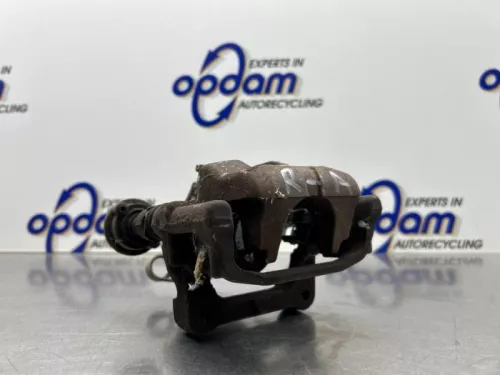 Remklauw (Tang) rechts-achter-8182090