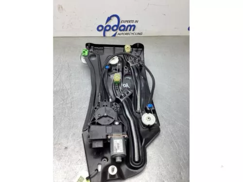 Ruitmechaniek 2Deurs rechts-achter-8242724