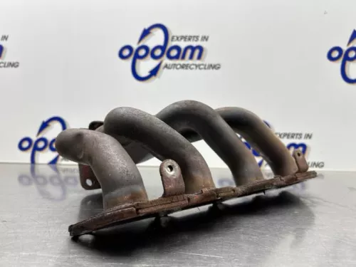 Uitlaatspruitstuk-8228421