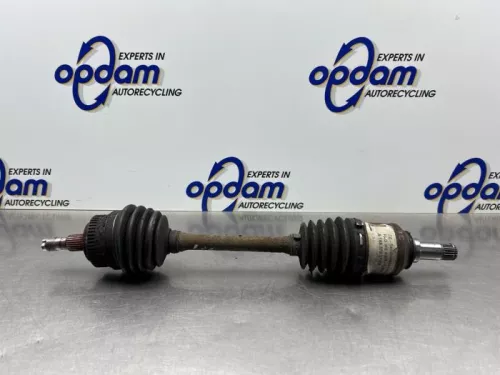 Aandrijfas links-voor Mercedes 1683702172 722700