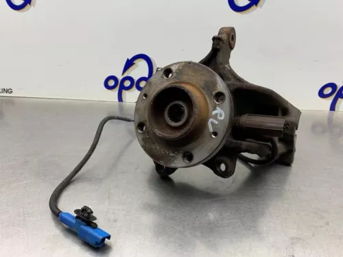 Fusee rechts-voor-8304742