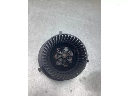 Kachel Ventilatiemotor-8335069