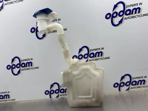 Ruitensproeiertank voor-8251867